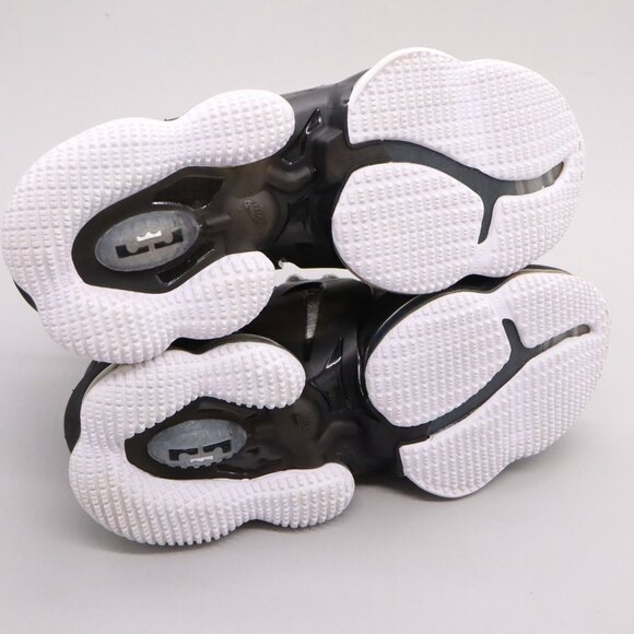 Youth Nike LeBron 19 Cheetah Print Size 3.5Y Basketball Shoes - Picture 12 of 16